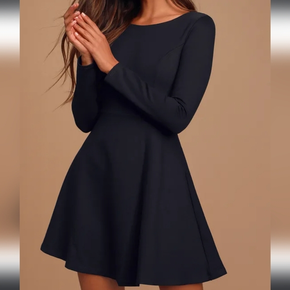 LULU'S BLACK MINI DRESS SIZE SMALL - Picture 2 of 7